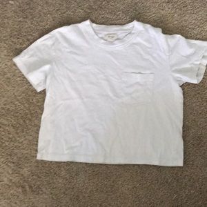 white cropped t shirt